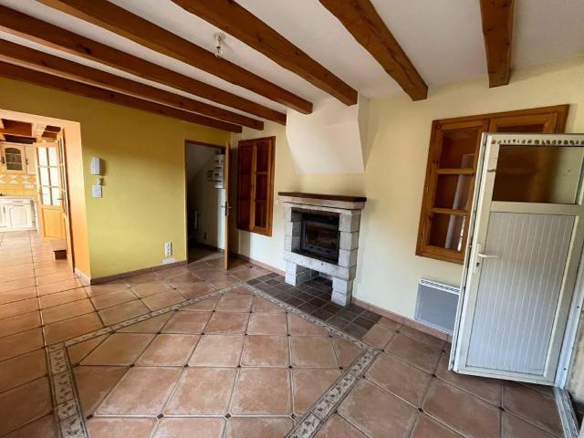 Maison 2 pièces, 57 m² à louer à Mende 48000