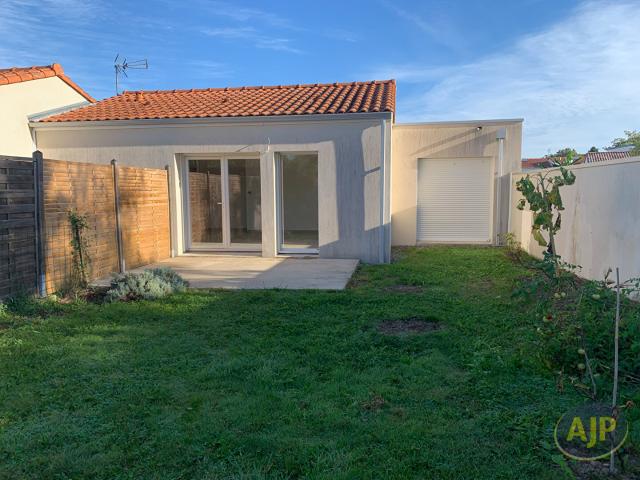 Maison 2 pièces 61 m²