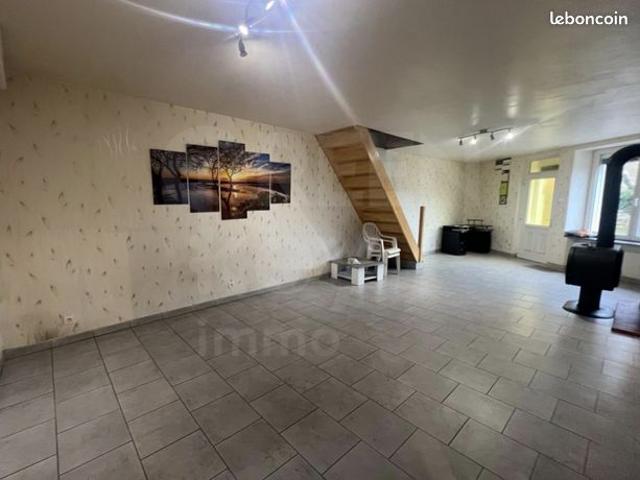 Maison 2 pièces 61 m²