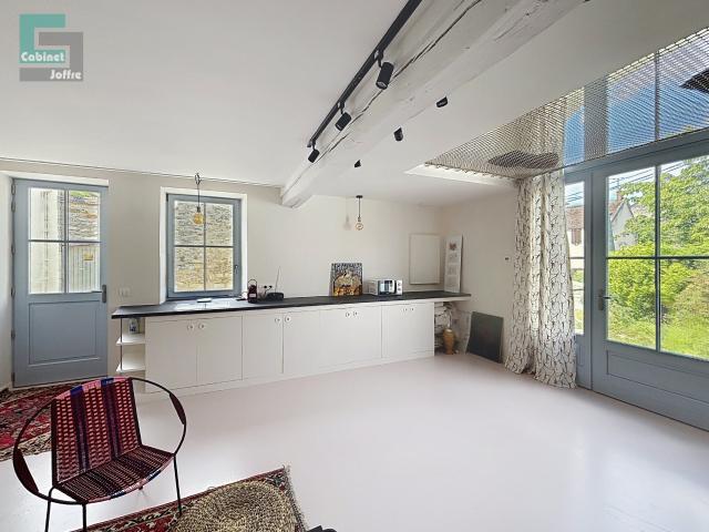 Maison 2 pièces 61 m²