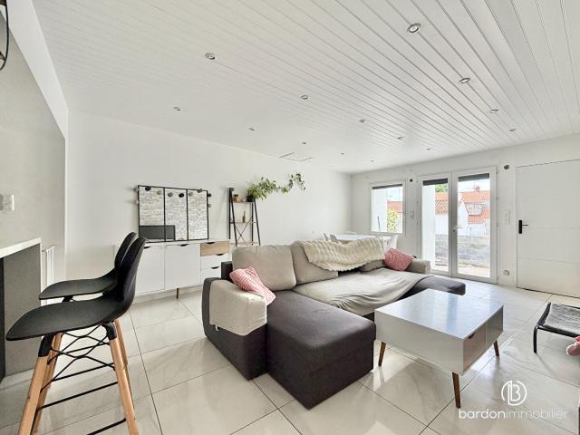 Maison 2 pièces 61 m²