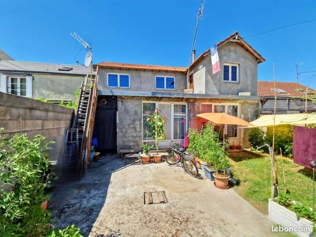 Maison 2 pièces 62 m²