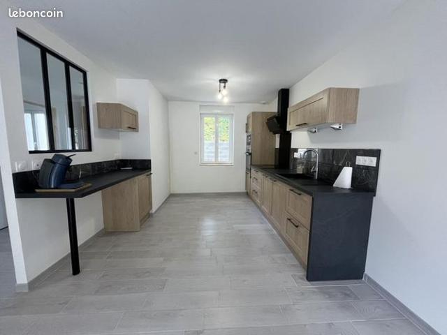 Maison 2 pièces 63 m²