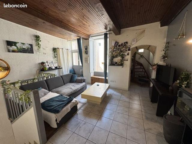 Maison 2 pièces 63 m²