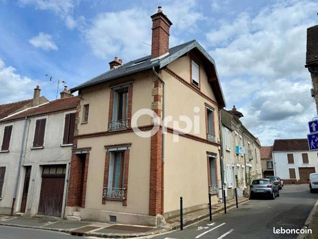Maison 2 pièces 64 m²