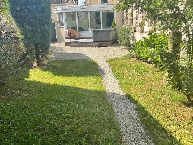 Maison 2 pièces 64 m²