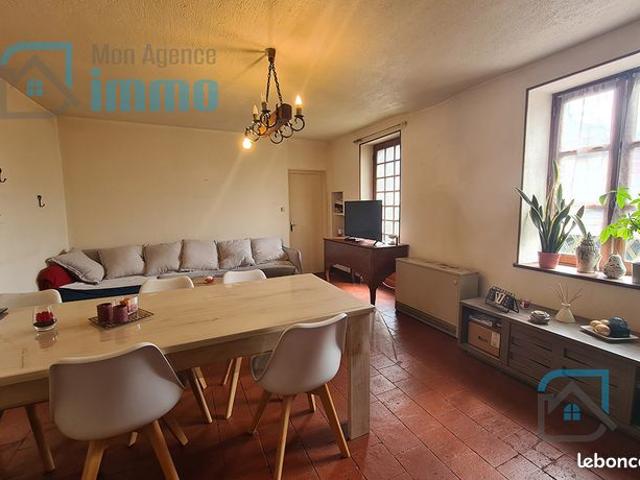 Maison 2 pièces 65 m²