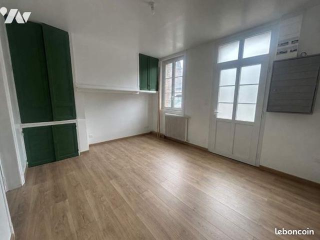 Maison 2 pièces 65 m²