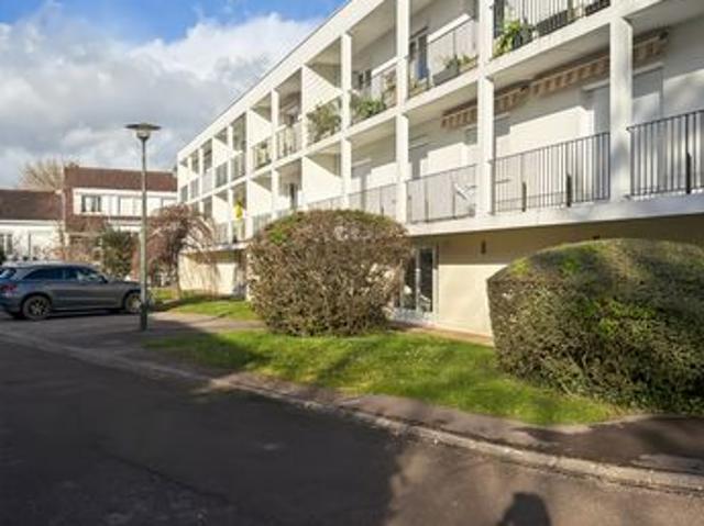 Maison 2 pièces 65 m²