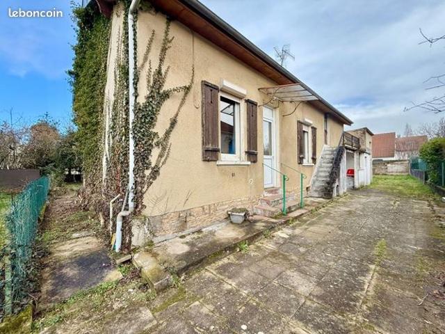 Maison 2 pièces 65 m²