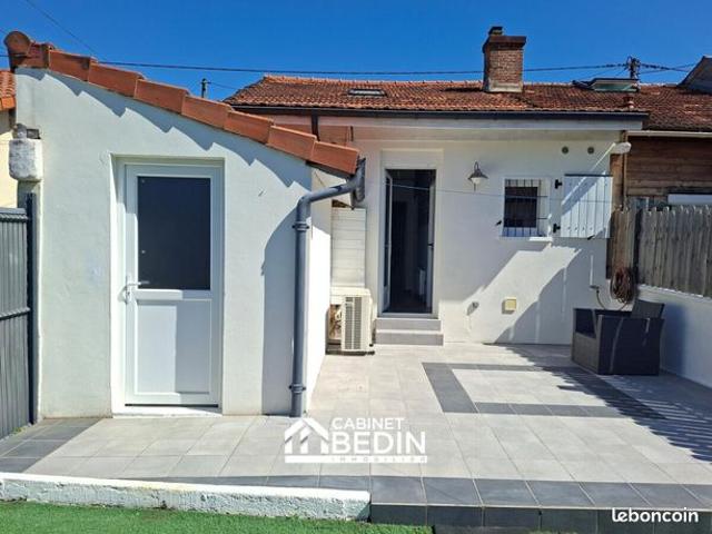 Maison 2 pièces 65 m²