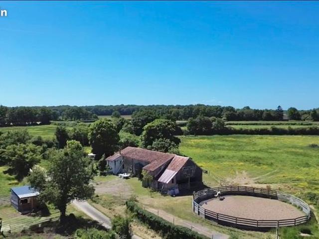 Maison 2 pièces 65 m²
