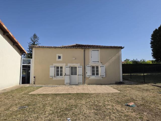 Maison 2 pièces 66 m²