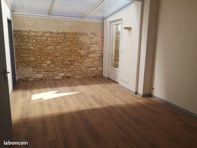 Maison 2 pièces 67 m²