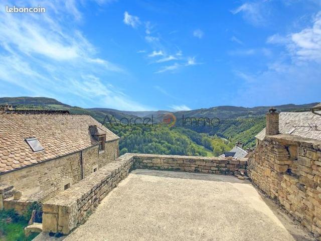 Maison 2 pièces 72 m²