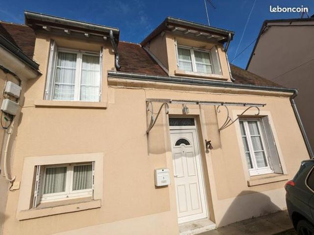 Maison 2 pièces 73 m²