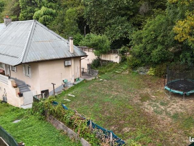 Maison 2 pièces 73 m²