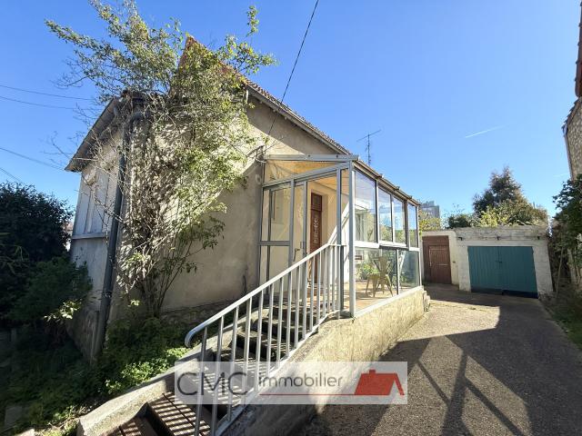 Maison 2 pièces 75 m²