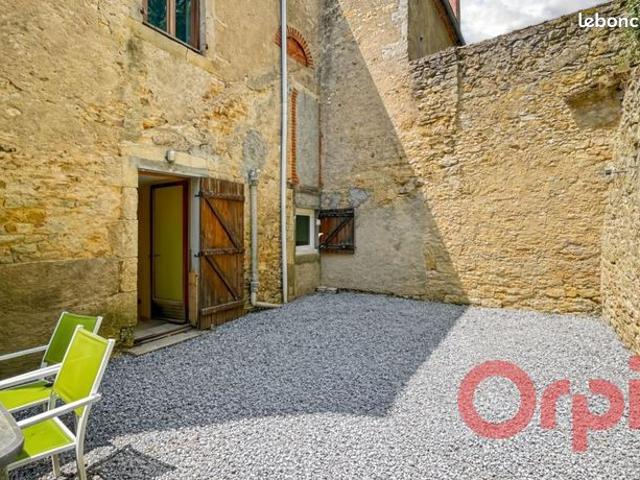 Maison 2 pièces 75 m²