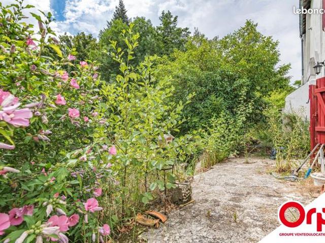 Maison 2 pièces 75 m²