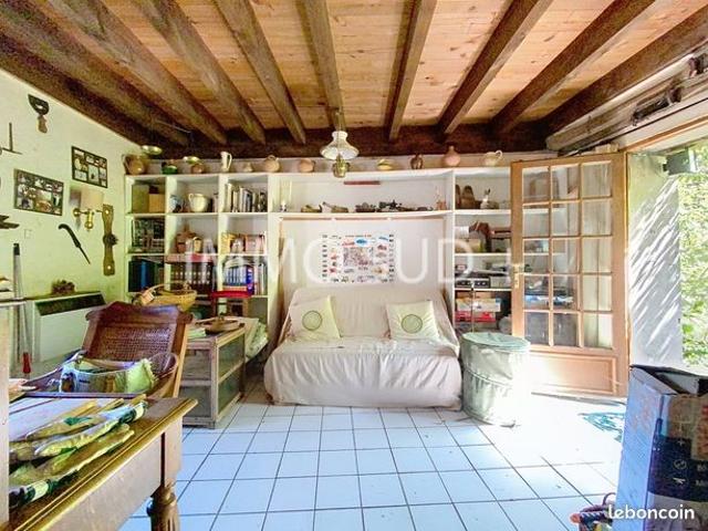 Maison 2 pièces 76 m²