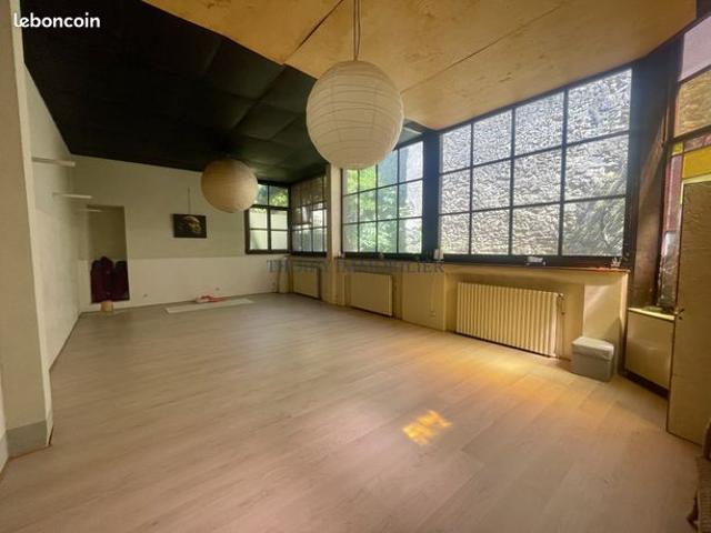 Maison 2 pièces 76 m²