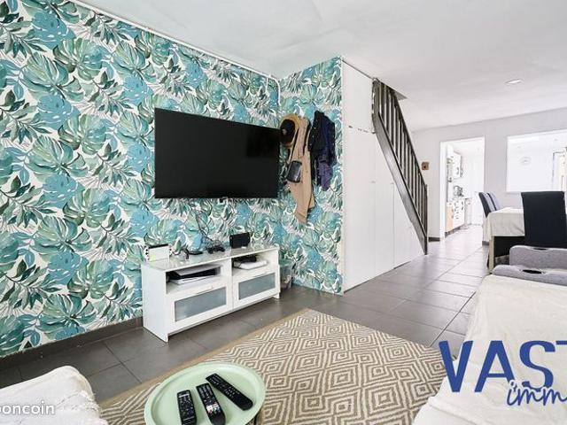 Maison 3 pièces 77 m²