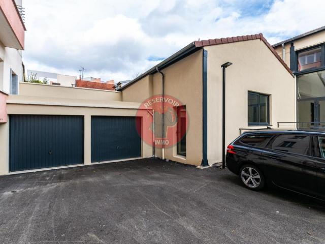 Maison 2 pièces 77 m²