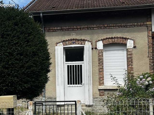 Maison 2 pièces 77 m²