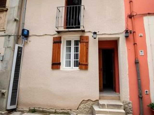 Maison 2 pièces 77 m²