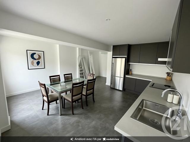 Maison 2 pièces 80 m²