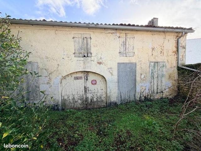 Maison 2 pièces 80 m²