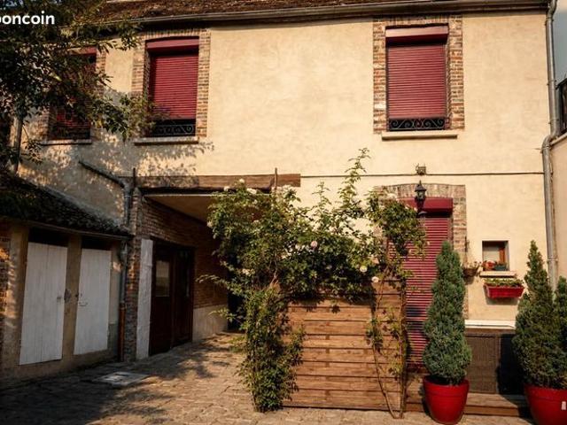 Maison 2 pièces 80 m²