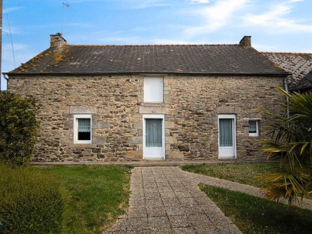 Maison 2 pièces 81 m²