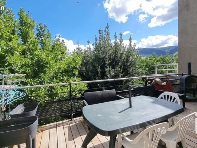 Maison 2 pièces 83 m²