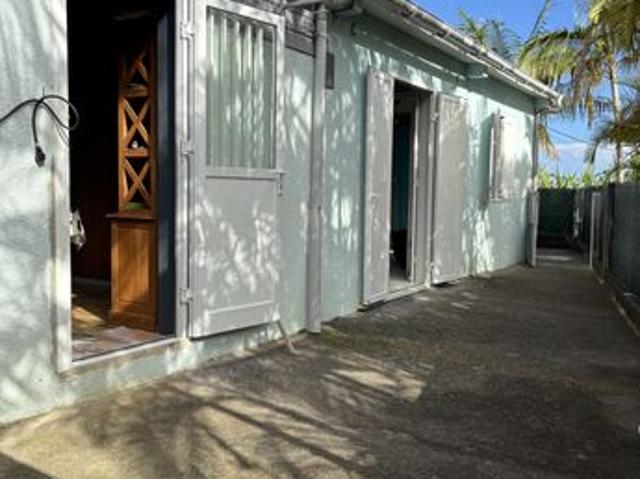 Maison 2 pièces 84 m²
