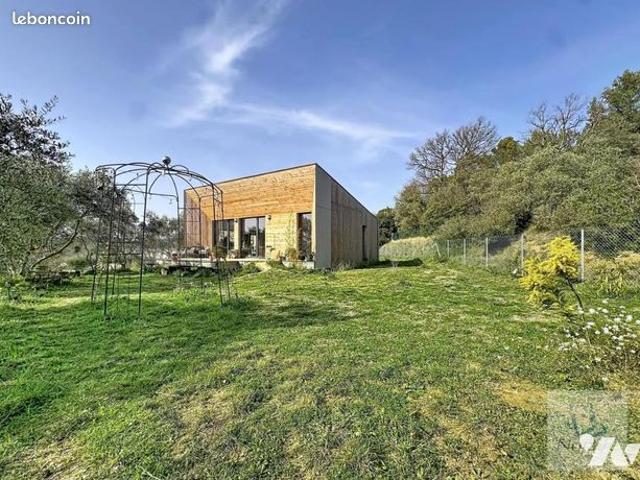 Maison 2 pièces 91 m²