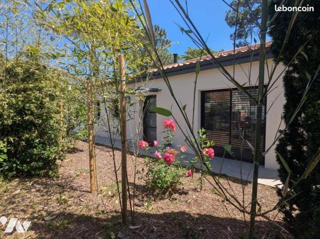 Maison 2 pièces 94 m²