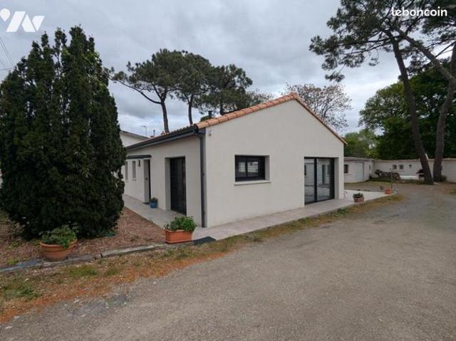Maison 2 pièces 94 m²