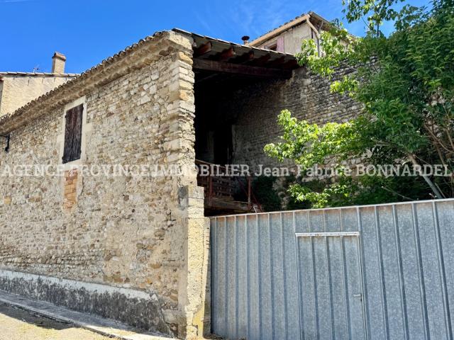 Maison 2 pièces 94 m²