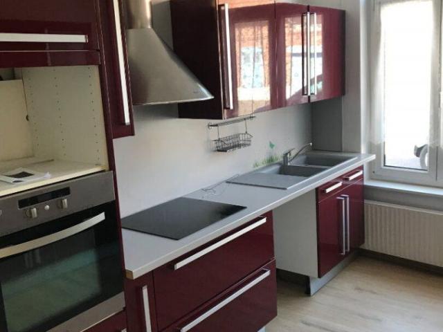 Maison 2 pièces à Sin le Noble