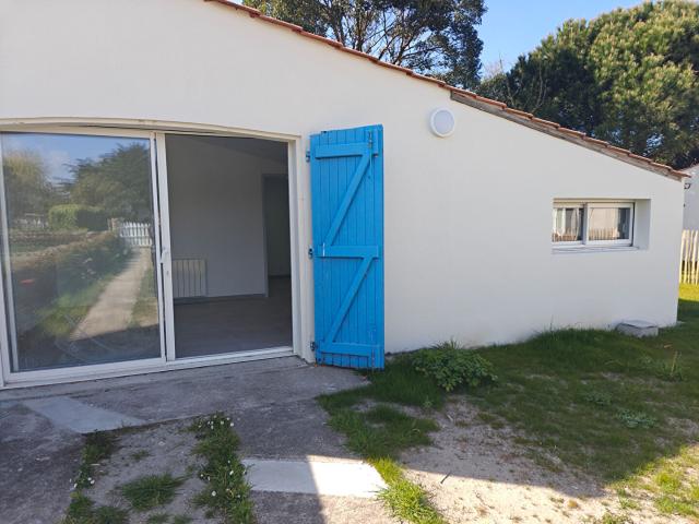 Maison 2 pièces Barbâtre 37.00m² 550€ à louer l'Adresse