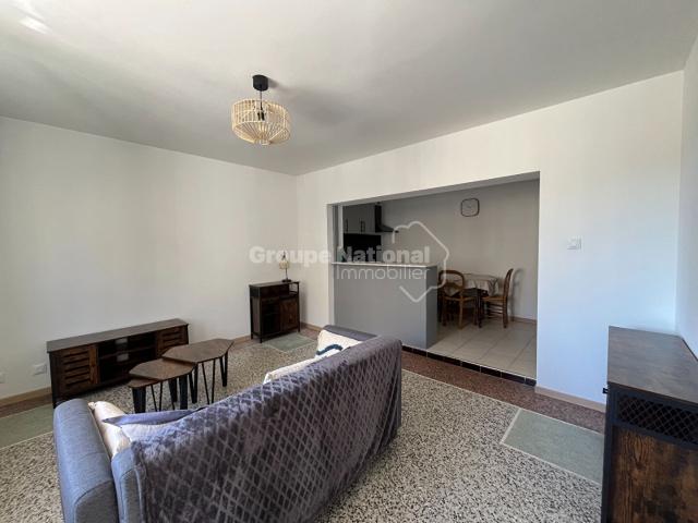 Maison 2 pièces de 62.50m2, à Beaucaire