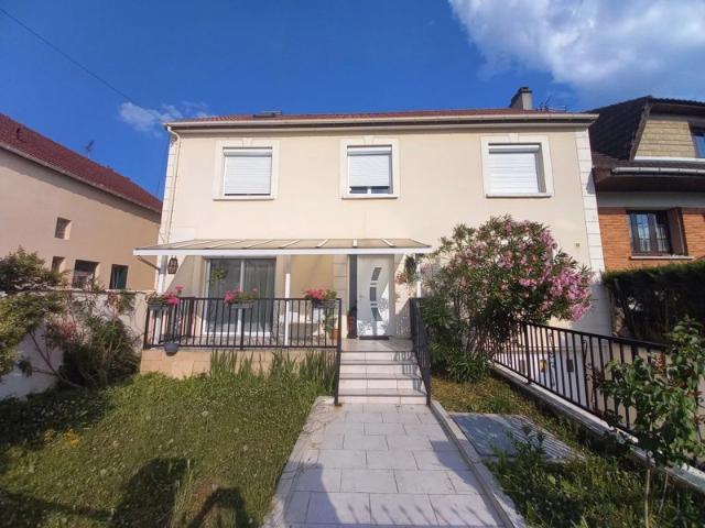 Maison 2ème étage 170 m2