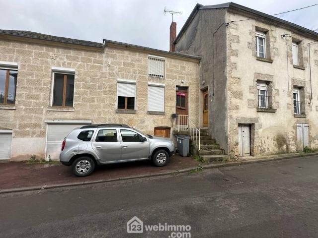 Maison 306m² Mauregny en Haye