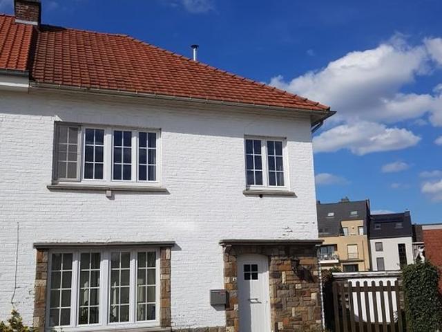 Maison 308 m² 2 Ch à vendre à Hoegaarden