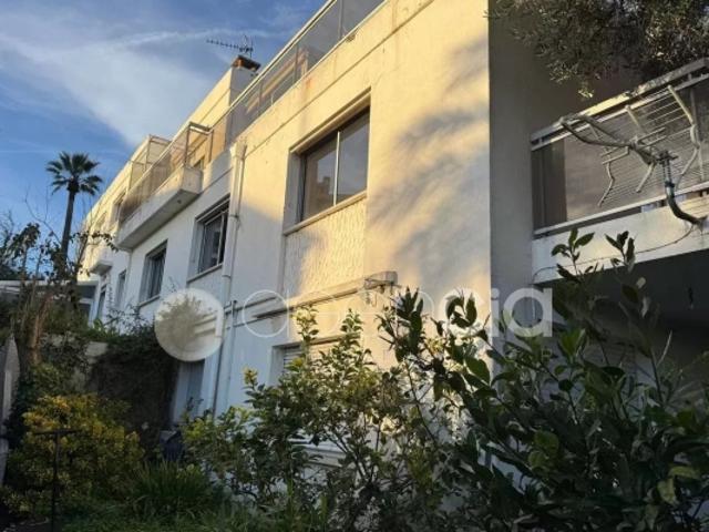MAISON 300 M2 TERRAIN 700 M2 CANNES/MONTROSE RESIDENTIEL ET CALME