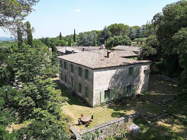 Maison 300 m2 Uzes