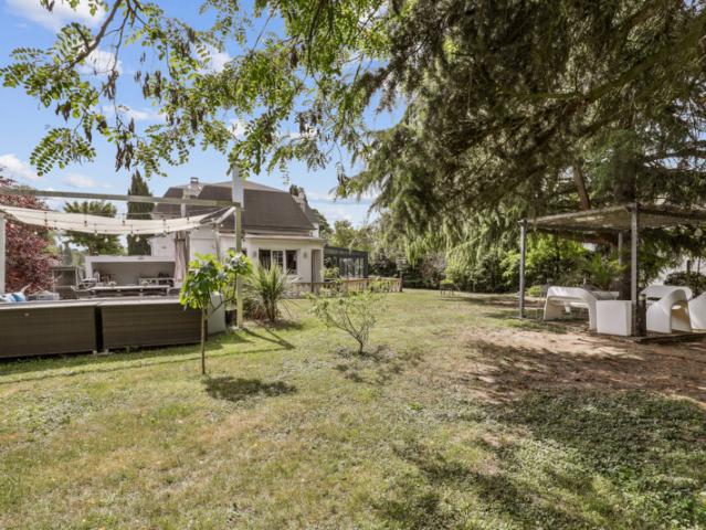 Maison 300 m2 9 pièces