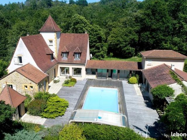 Maison 300 m² Villefranche du Périgord